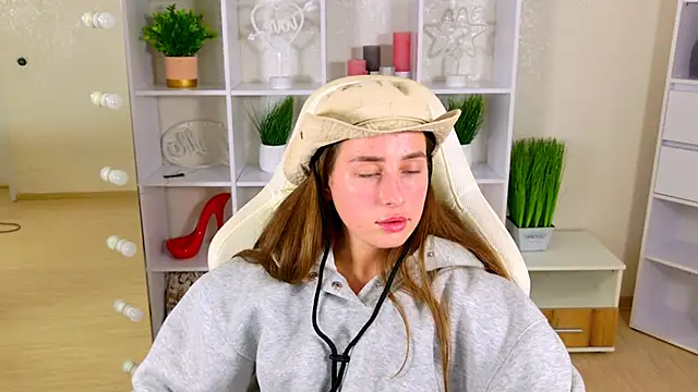 NadinnL Live XXX Chat