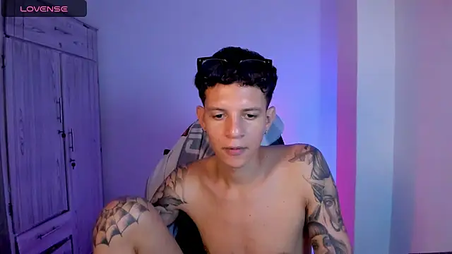 عرض كام tylernova