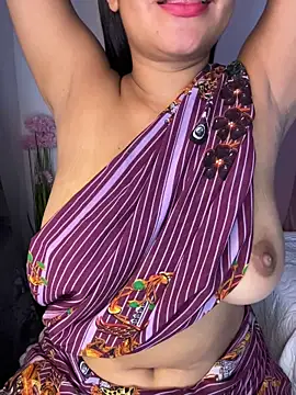 Czat XXX na żywo – shara_queen1
