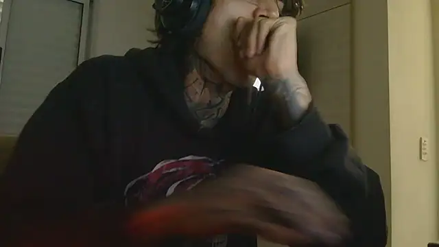 Show de smokingink na webcam