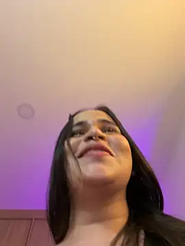 Aisha_Gracen Webbikameraesitys