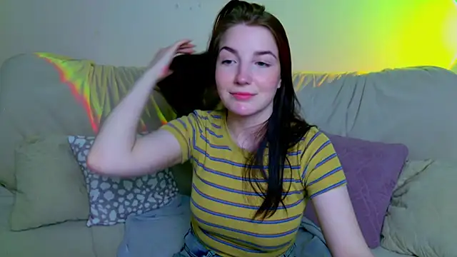 AliceChanel's Live XXX Chat