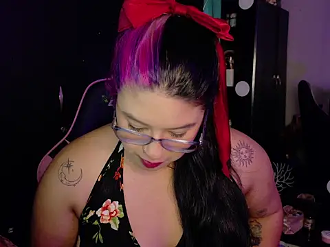 mollyshake1 লাইভ XXX চ্যাট