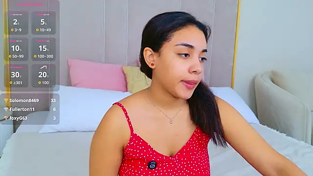 Luna_Cortier élő XXX-chatje