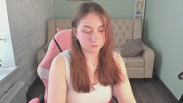 KattieCutieXx webcam show