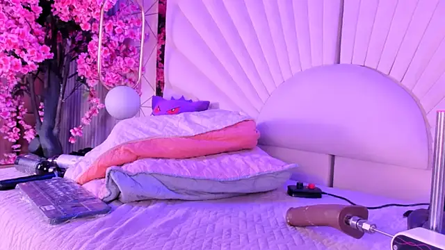 VesperVelvet Adlı Modelin Canlı XXX Sohbeti