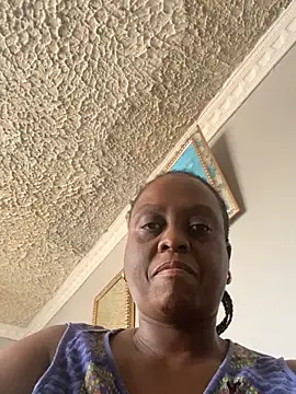 Biggblackboobs' Live XXX Chat