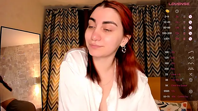 Chat XXX en directo de hannacheekss_