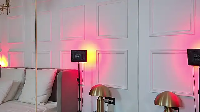MeganStrane 现场XXX聊天