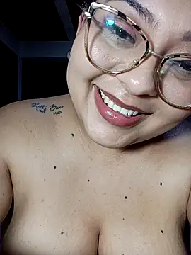 Anna_Lucia88 élő XXX-chatje