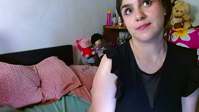 collette_beaufoy_'s Live XXX Chat