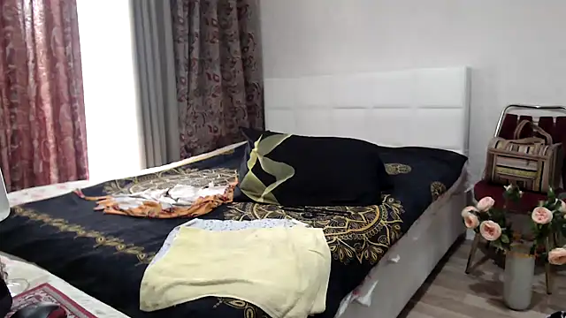 Chat +18 de Arisa5000 ao vivo