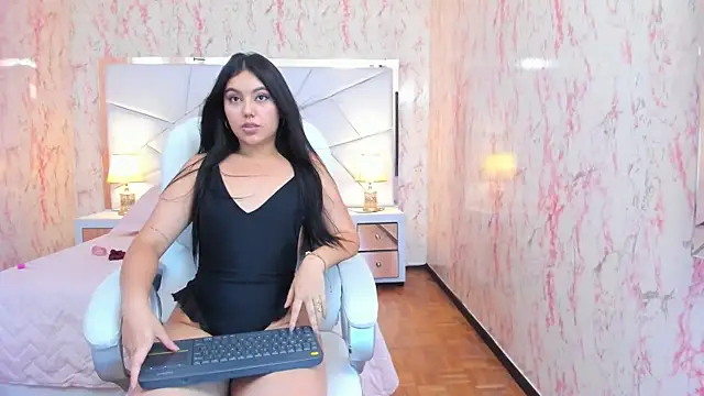 JasmineLords: онлайн-секс-чат