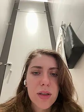 MariiD Chat XXX live