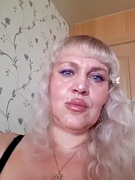 Chat +18 de IsabellaBoni ao vivo