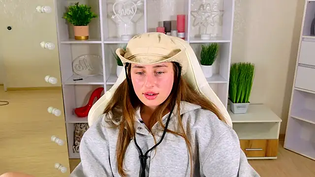 NadinnL's Live XXX Chat