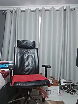 Shaniko89 – Naživo XXX chat