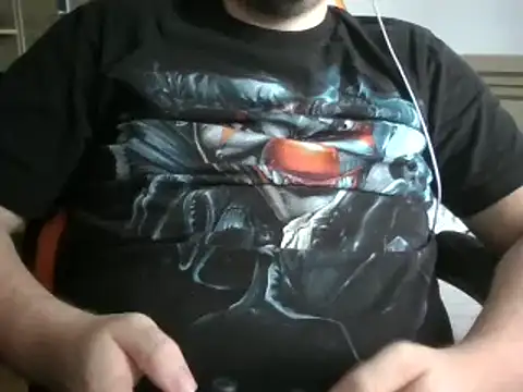 guywithboobs' Webcam Show
