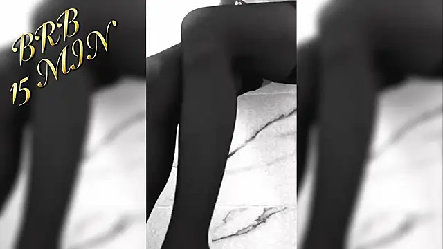 Show modela Devvil2222 na web-kameri