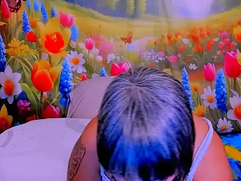 indianroxy live XXX chat