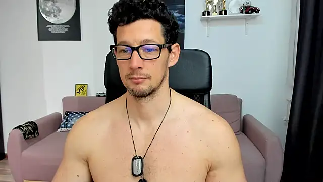 Czat XXX na żywo – BrutusK08
