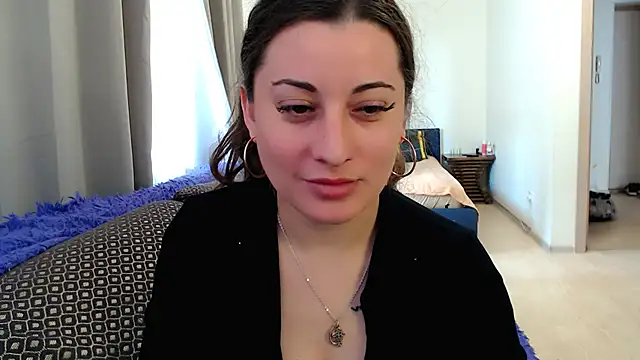 Chat XXX en directo de Helen_Adams_