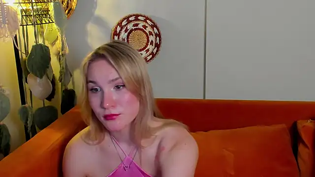 Czat XXX na żywo – ElaraVoltage