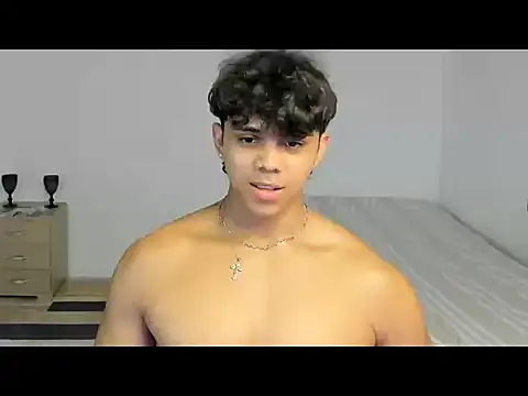 noahprada webcam show