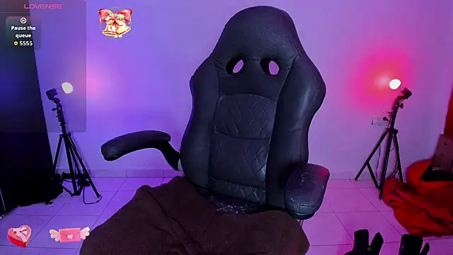 Heka_Prudence Webcam show