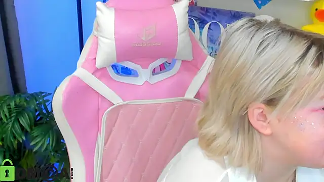 Sara_Robinson – Live XXX-chat