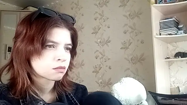 Show de LowkeyIndigo na webcam