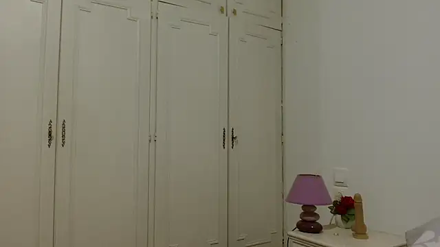 desirmiss1 Adlı Modelin Canlı XXX Sohbeti