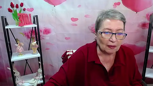 OlgaLuckn Webbikameraesitys