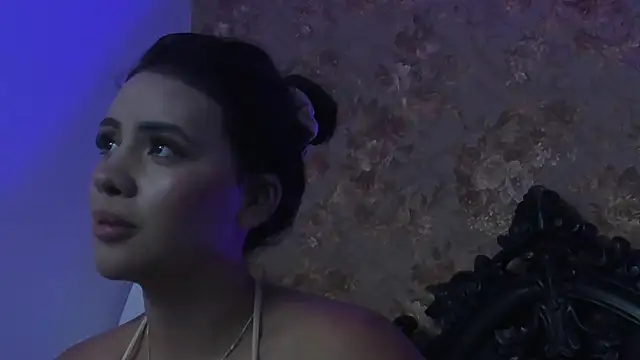 alanna_blaze's Live XXX Chat