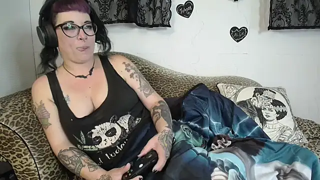Chatroom XXX en direct de Missy-Dee