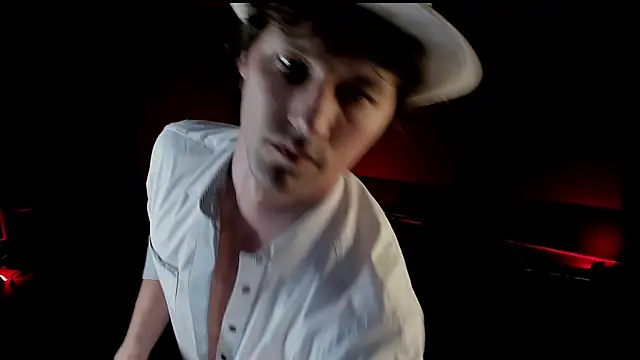 dirty-boss Chat XXX in diretta