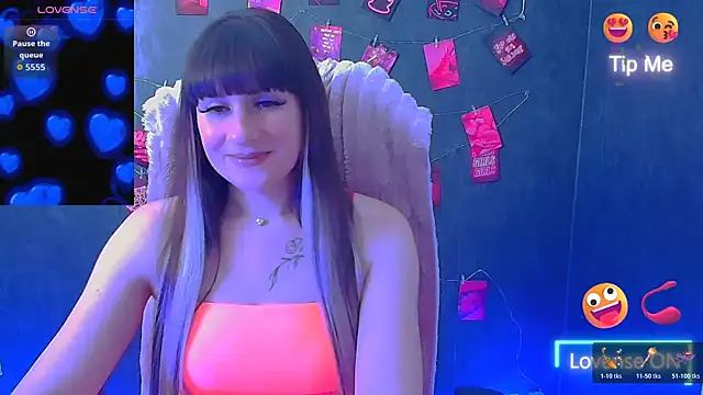 Violla_My Live XXX-Chat