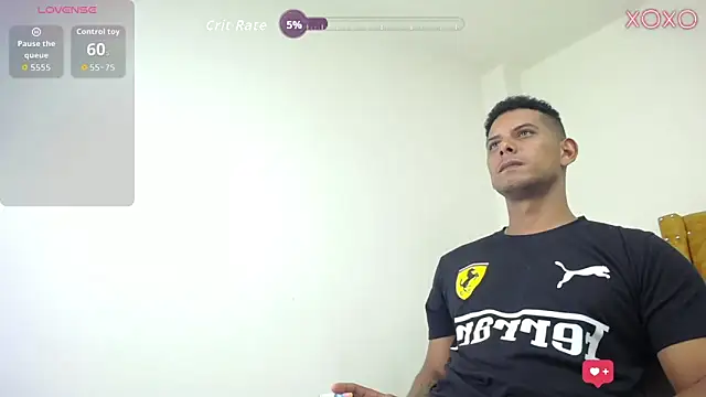 Chris_Dick23: απευθείας συνομιλία ΧΧΧ