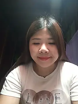 Seoi_kiee লাইভ XXX চ্যাট