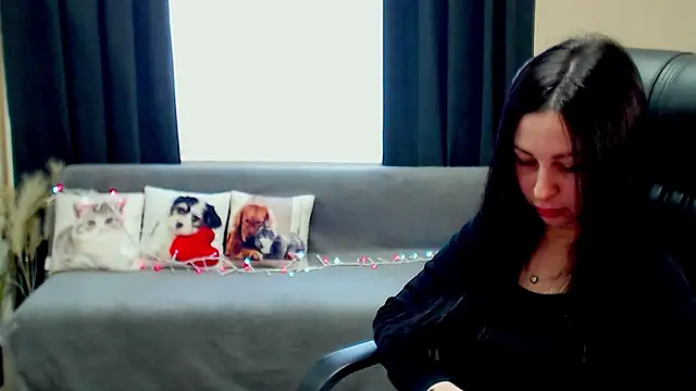 Chat +18 de SweetLouise_ ao vivo