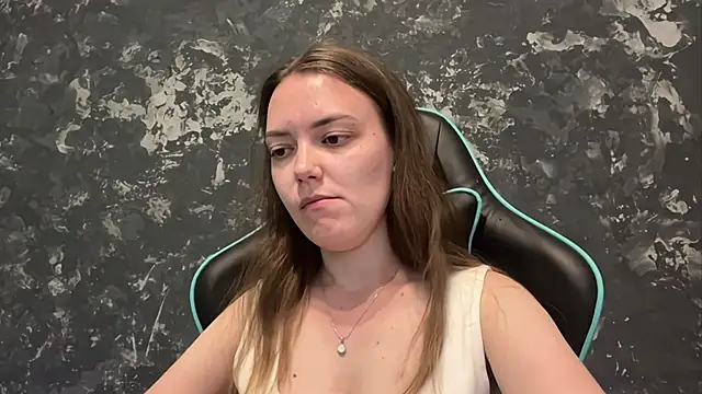 XXX chat uživo modela AndreeMerryman