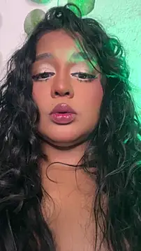 Isabella_Belmont élő XXX-chatje