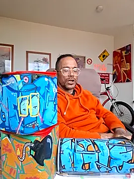 Webkamerová show Mr_Graffitimile
