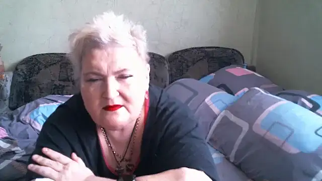 Lana555 Adlı Modelin Canlı XXX Sohbeti