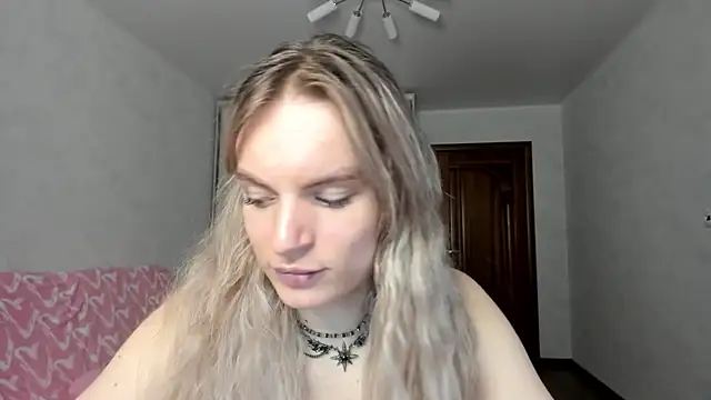 Webkamerová show milliKira006
