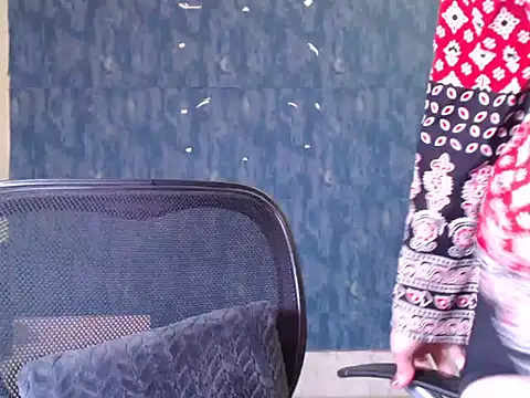 Živý XXX chat Naughty_Nisha19