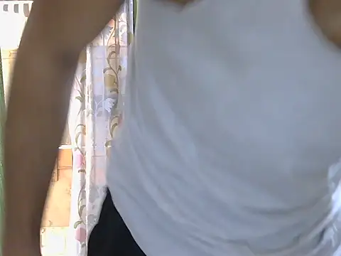 Stubborndesiboy Live XXX-chat