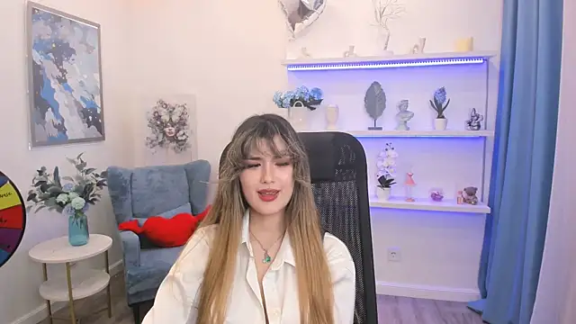 AnneTLi's Live XXX Chat