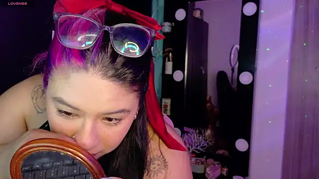 Chat +18 de mollyshake1 ao vivo