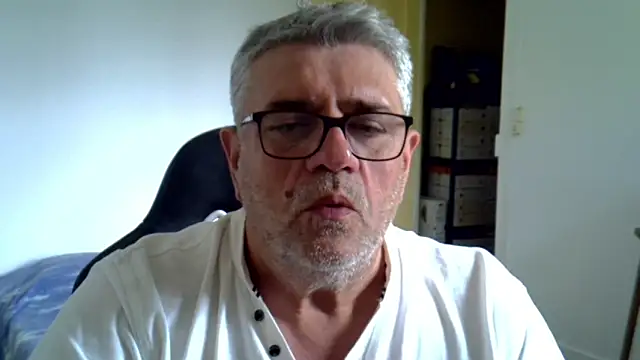 دردشة Laurent_oldmen الجنسية المباشرة